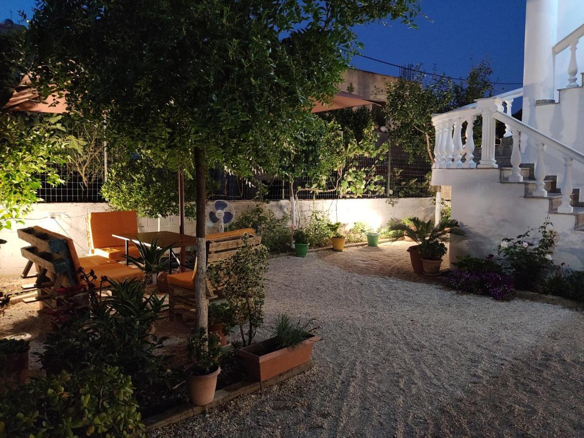 P-Apartment Σαράντα Εξωτερικό φωτογραφία